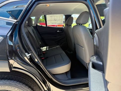 New 2026 Chevrolet Trax ACTIV w/ Driver Confidence Package FWD image 14
