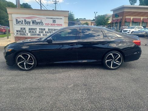 Used 2020 Honda Accord Sport image 4