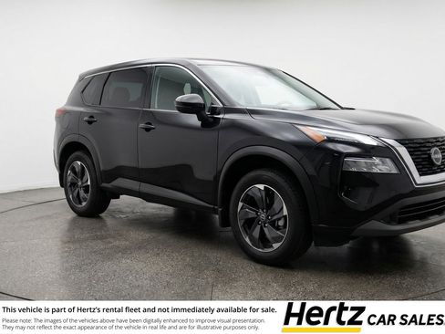 Used 2025 Nissan Rogue SV FWD image 1