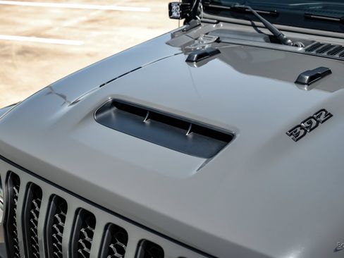 Used 2023 Jeep Wrangler Unlimited Rubicon 392 w/ Xtreme Recon 35" Tire Package AWD/4WD image 37