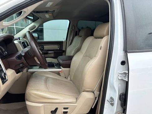 Used 2014 RAM 1500 Laramie w/ Convenience Group RWD image 13
