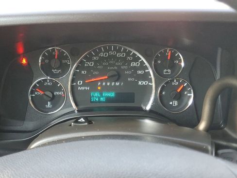 Used 2024 Chevrolet Express 2500 w/ Driver Convenience Package RWD image 19
