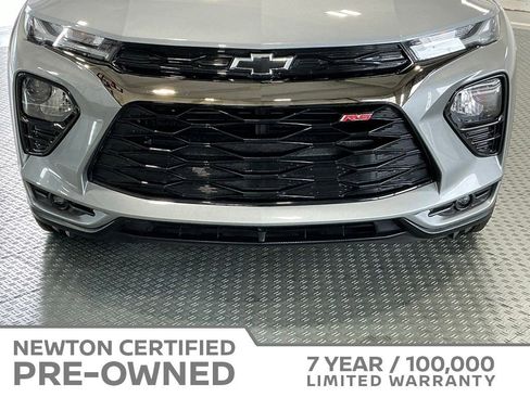Used 2023 Chevrolet TrailBlazer RS w/ Sun and Liftgate Package FWD image 47