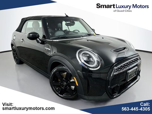 Used 2022 MINI Cooper S FWD image 1