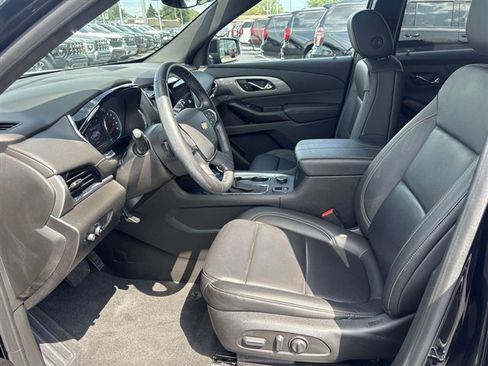 Certified 2023 Chevrolet Traverse LT w/ LPO, Floor Liner Package FWD image 18