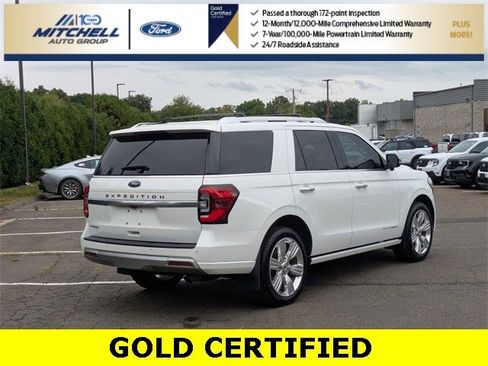 Certified 2023 Ford Expedition Platinum image 3