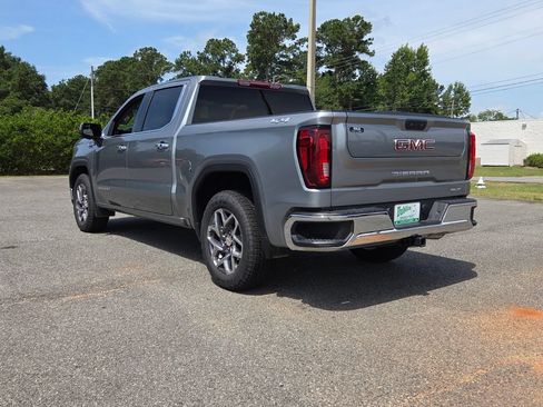 Certified 2026 GMC Sierra 1500 SLT AWD/4WD image 8