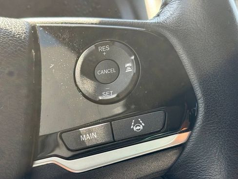 Used 2021 Honda Pilot Touring image 17