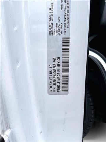 Used 2023 RAM ProMaster 3500 w/ Driver Convenience Group FWD image 30