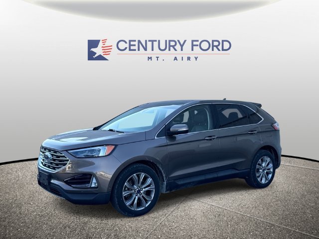 Used 2019 Ford Edge Titanium w/ Equipment Group 301A AWD/4WD image 6