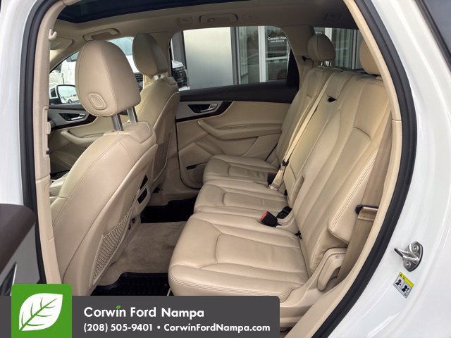 Used 2018 Audi Q7 2.0T Premium Plus AWD/4WD image 12