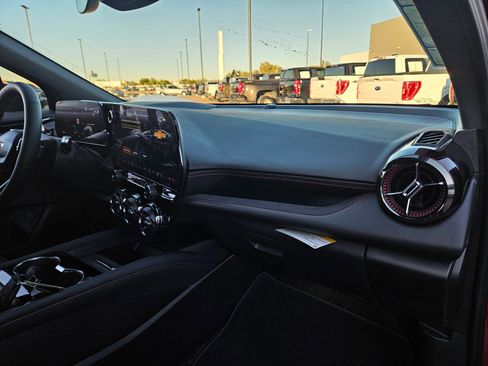 New 2026 Chevrolet Blazer EV RS image 19