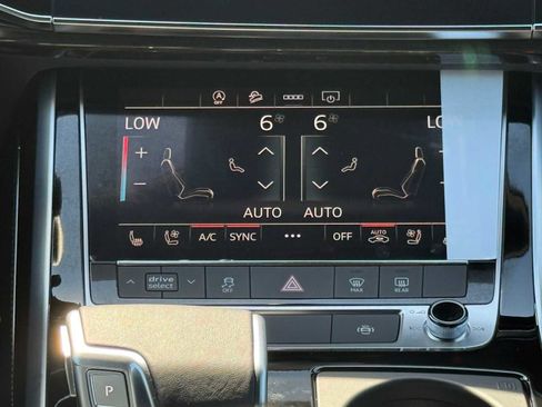New 2025 Audi Q8 Premium Plus image 18