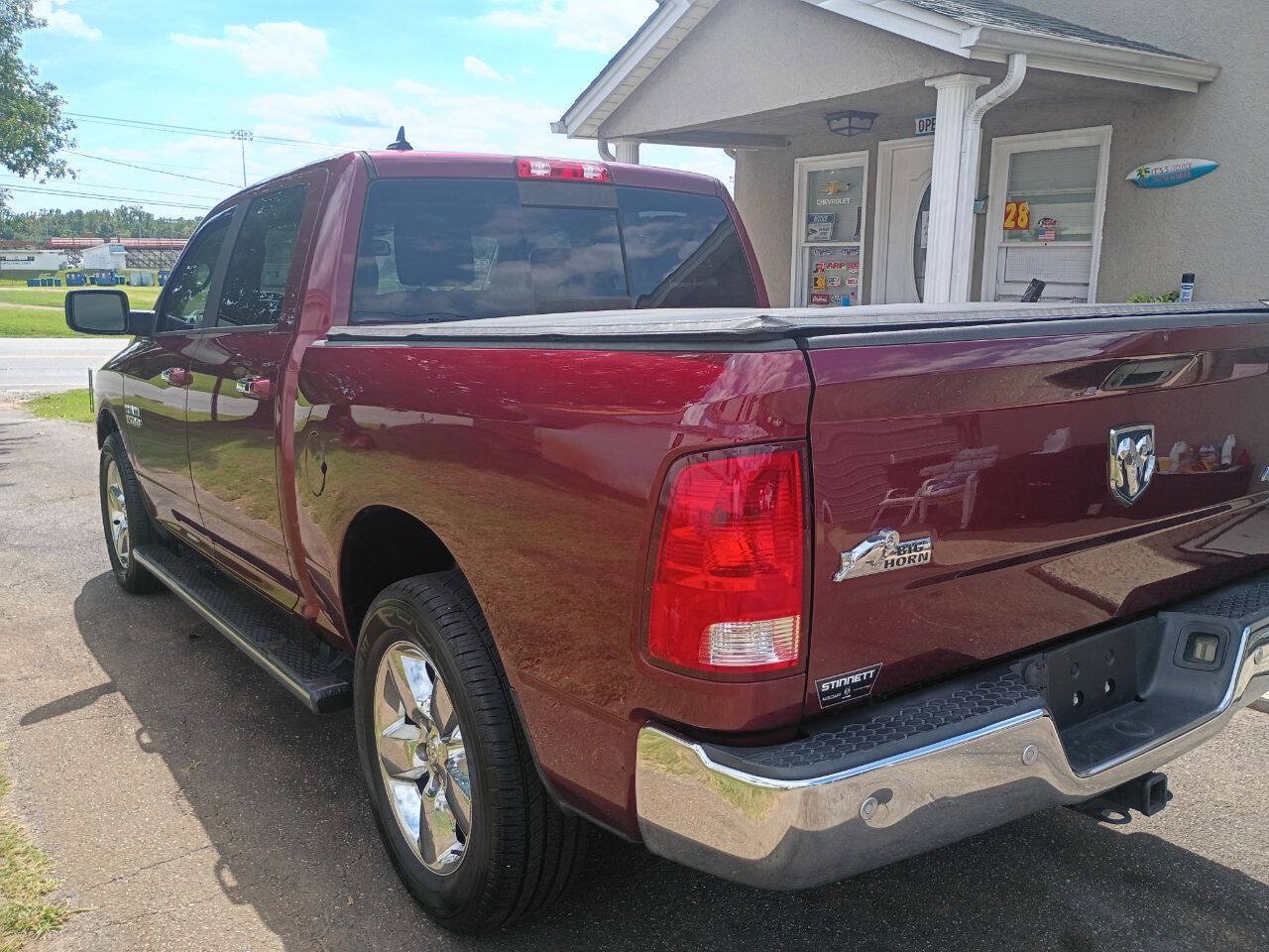 Used 2017 RAM 1500 Big Horn AWD/4WD image 14
