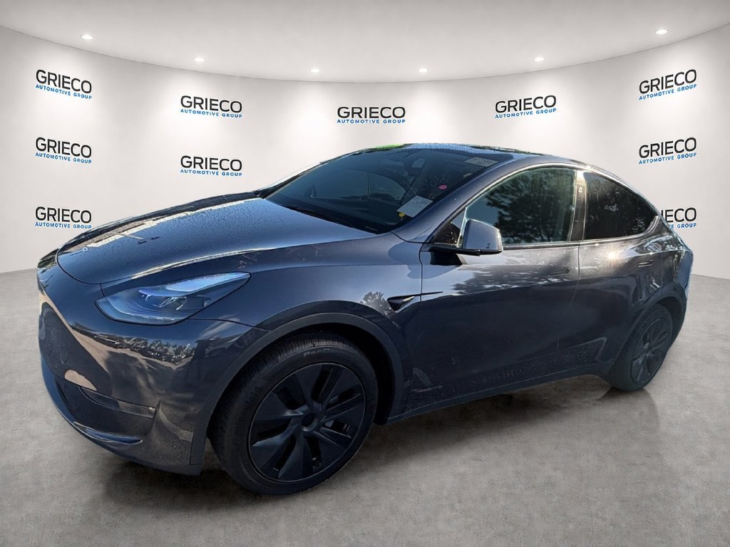 Used 2025 Tesla Model Y Long Range AWD/4WD image 4