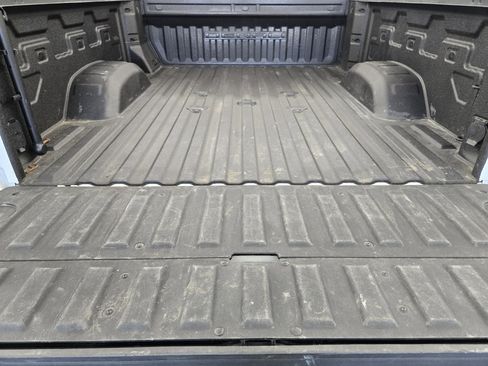 Used 2024 GMC Sierra 2500 Denali Ultimate image 32