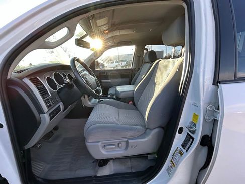 Used 2010 Toyota Tundra Grade image 12