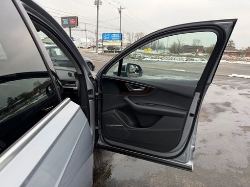 Used 2018 Audi Q7 3.0T Prestige image 51