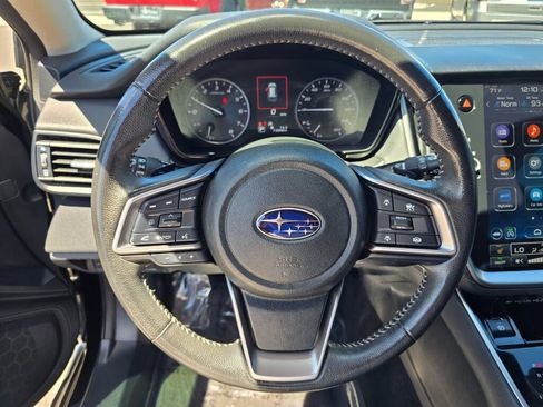 Used 2024 Subaru Outback Premium AWD/4WD image 25