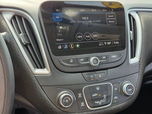Used 2022 Chevrolet Malibu LS FWD image 20
