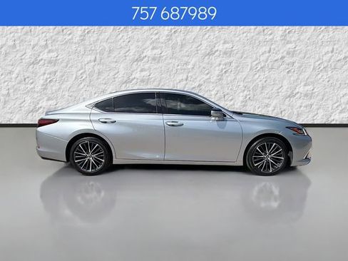 Used 2024 Lexus ES 350 w/ Premium Package image 2