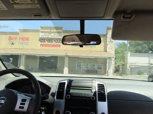 Used 2015 Nissan Frontier S RWD image 8