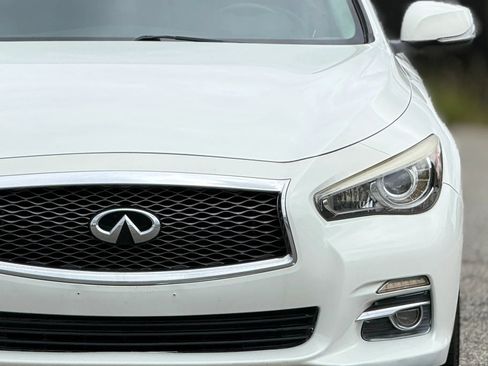 Used 2015 INFINITI Q50 Premium w/ Navigation Package RWD image 12