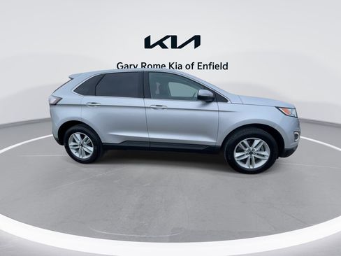 Used 2018 Ford Edge SEL image 9