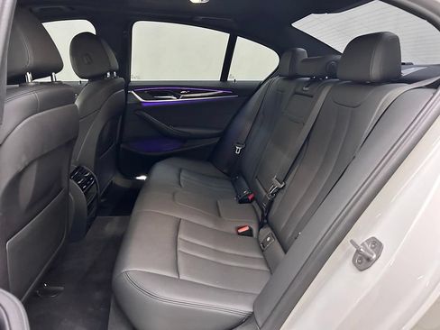 Used 2018 BMW 530e xDrive AWD/4WD image 14