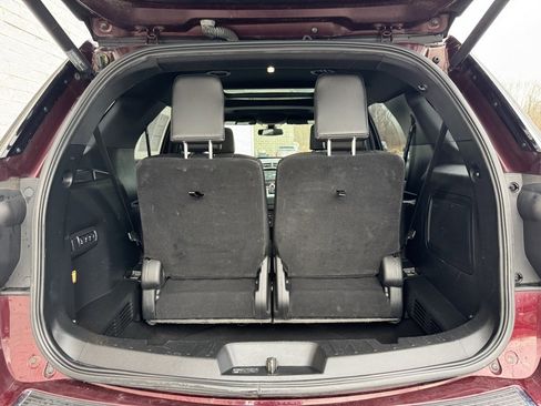 Certified 2018 Ford Explorer Limited w/ Equipment Group 301A image 49