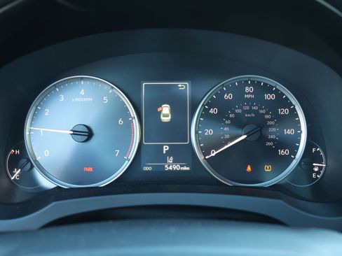 Used 2025 Lexus IS 300 w/ Comfort Package image 18