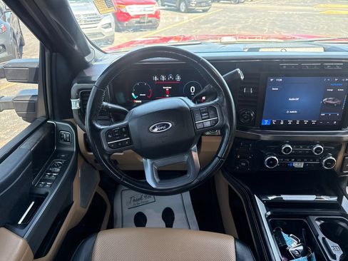 Used 2023 Ford F350 Lariat w/ Lariat Ultimate Package AWD/4WD image 24