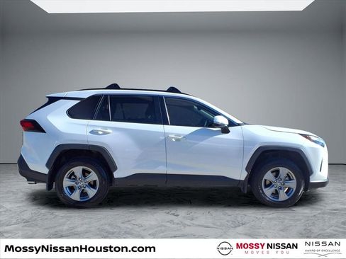 Used 2024 Toyota RAV4 XLE image 7