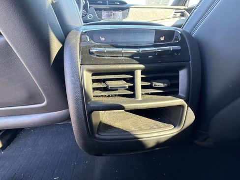 Used 2017 Cadillac XT5 Platinum w/ Driver Assist Package image 22