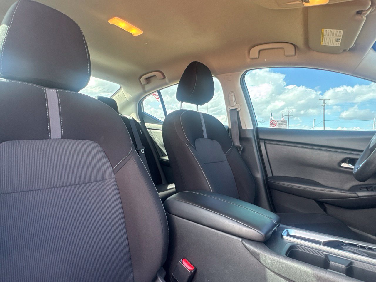 Used 2025 Nissan Sentra SV w/ Trunk Package FWD image 33