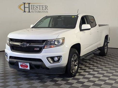 Used 2017 Chevrolet Colorado Z71 RWD image 4