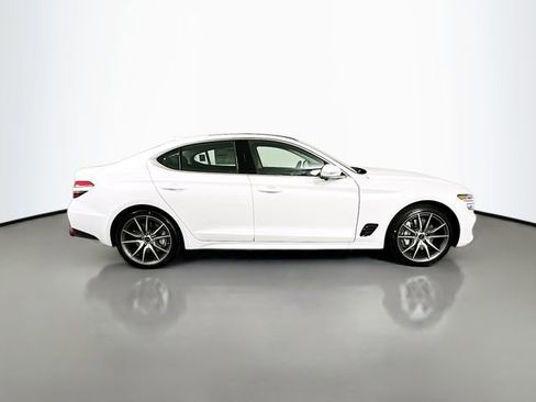 Used 2026 Genesis G70 2.5T Prestige RWD image 4