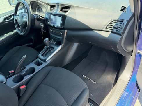 Used 2019 Nissan Sentra S FWD image 11