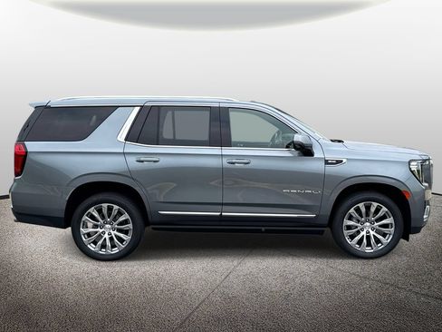 Used 2022 GMC Yukon Denali AWD/4WD image 4