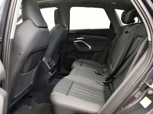 Used 2025 Audi Q5 Premium Plus w/ Premium Plus AWD/4WD image 41