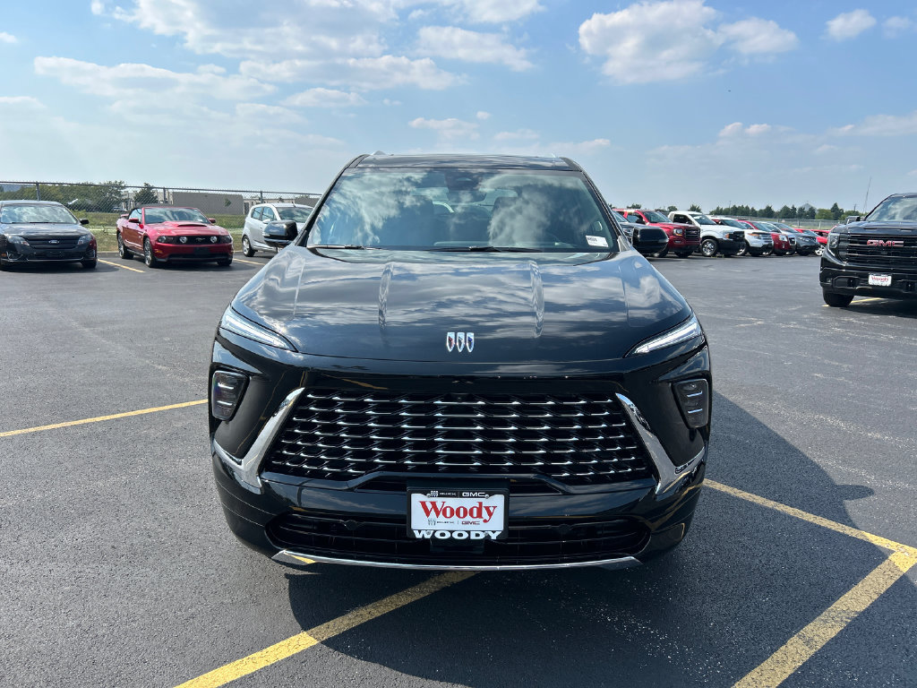 New 2026 Buick Enclave Avenir AWD/4WD image 4