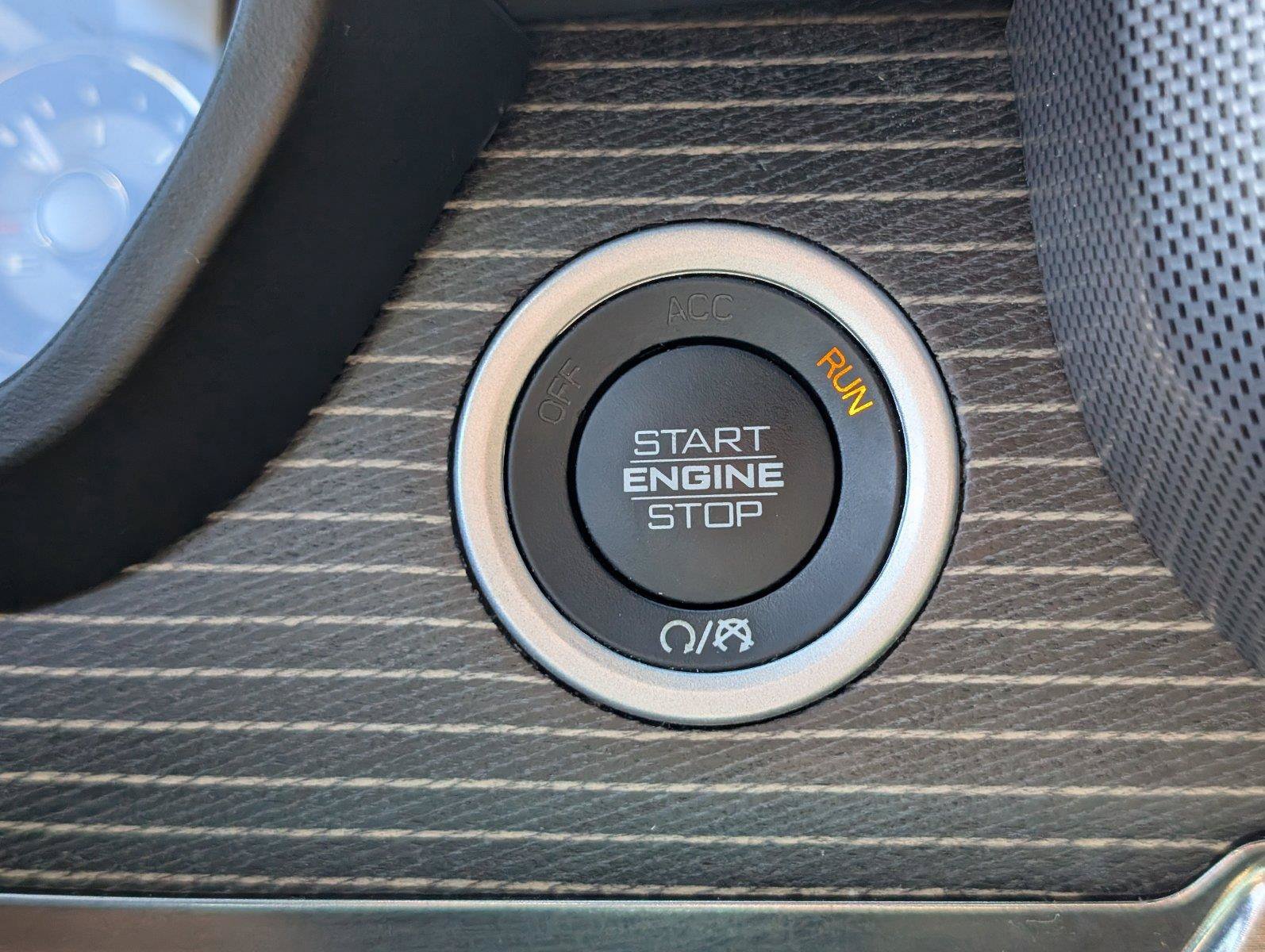 Used 2020 RAM 1500 Limited AWD/4WD image 18