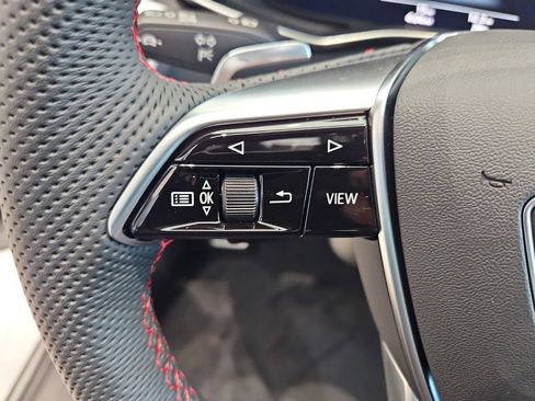 New 2025 Audi S6 Premium Plus image 13