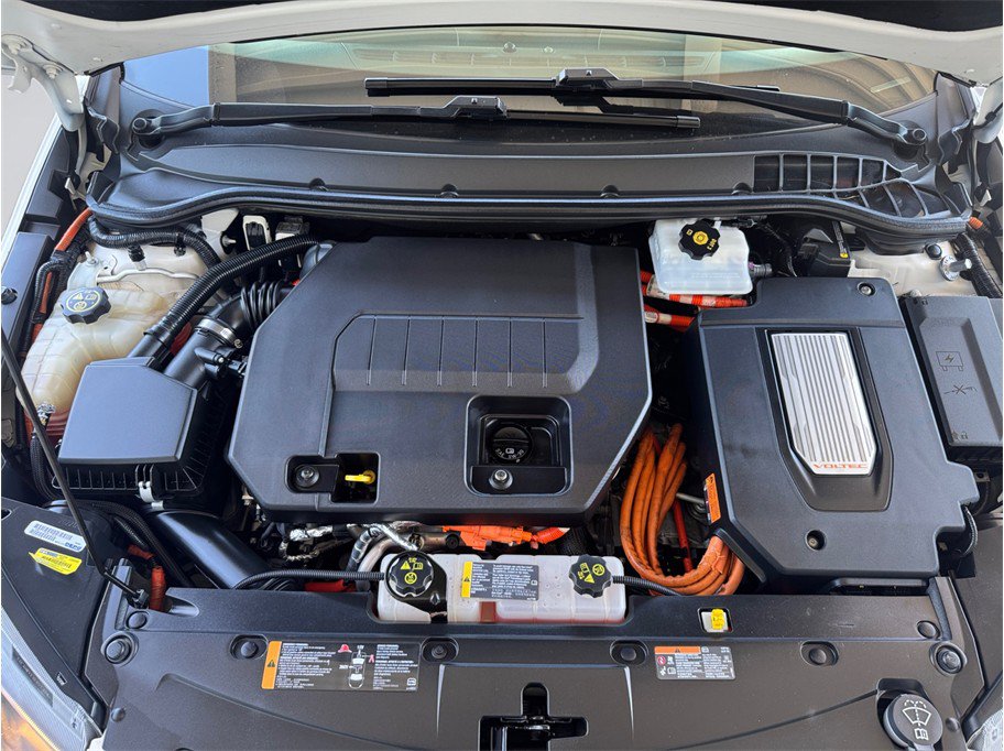 Used 2013 Chevrolet Volt Premium w/ Premium Trim Package FWD image 8