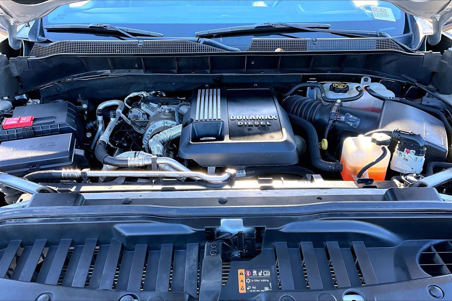 Used 2022 Chevrolet Silverado 1500 LTZ AWD/4WD image 31