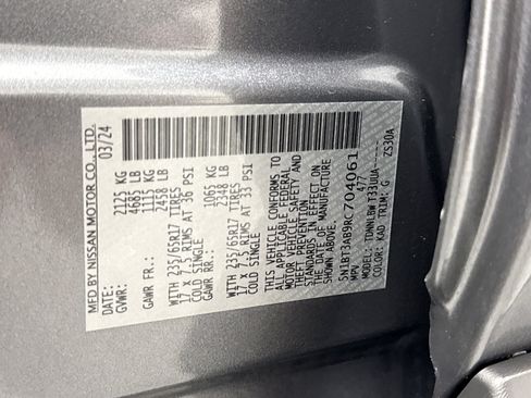 Used 2024 Nissan Rogue S image 20