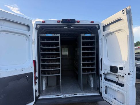 Used 2018 RAM ProMaster 3500 w/ Interior Convenience Group FWD image 23