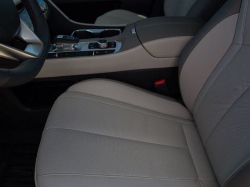 Certified 2026 INFINITI QX60 Luxe w/ Cargo Package FWD image 10
