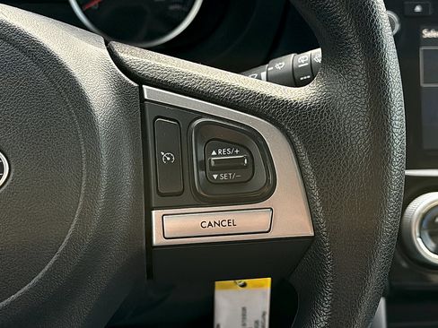 Used 2017 Subaru Forester 2.5i Premium w/ Popular Package #2A AWD/4WD image 12