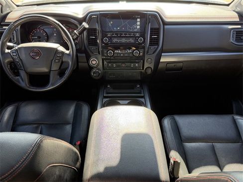 Used 2023 Nissan Titan PRO-4X w/ Pro-4x Convenience Package image 11